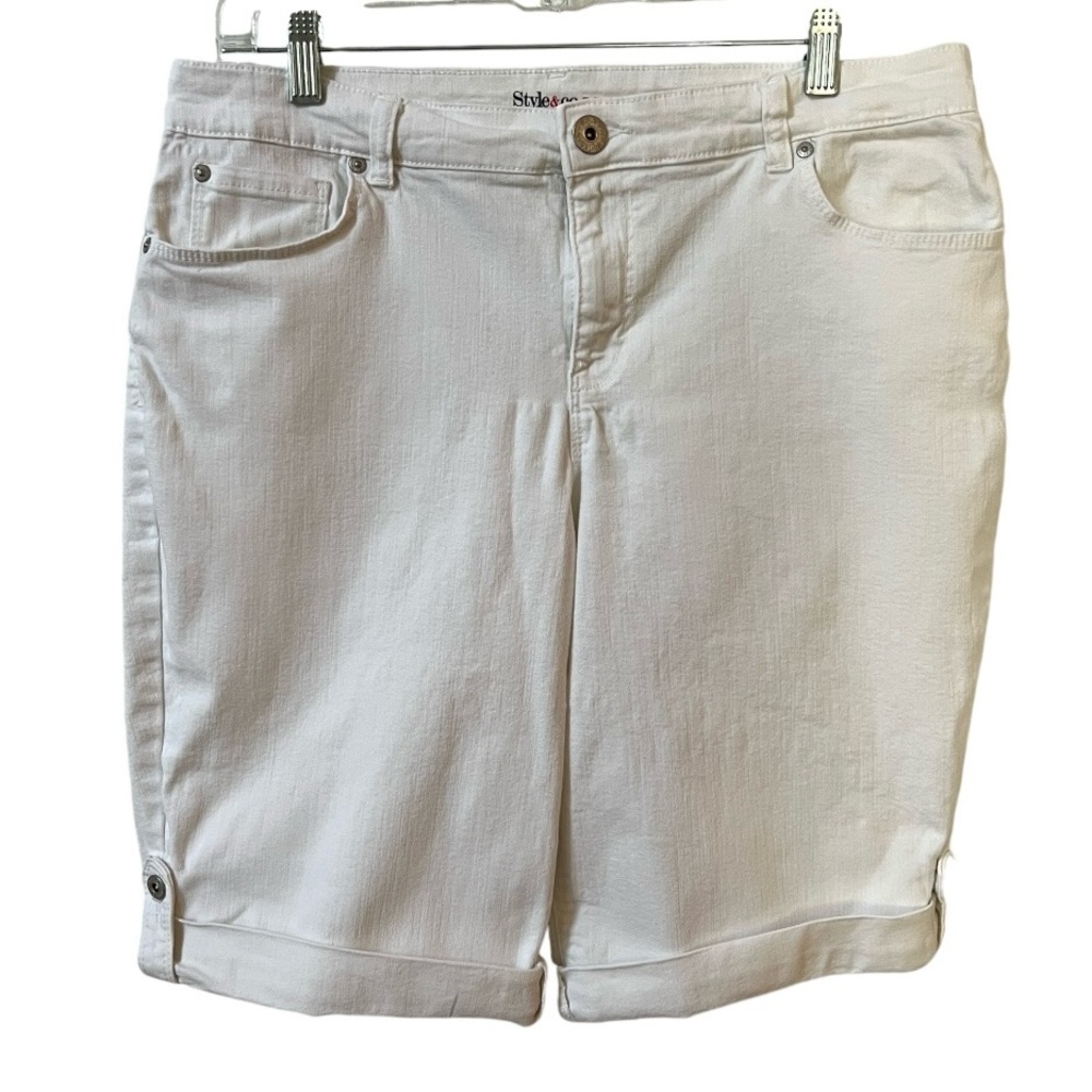 STYLE & CO. White denim Bermuda shorts size 14